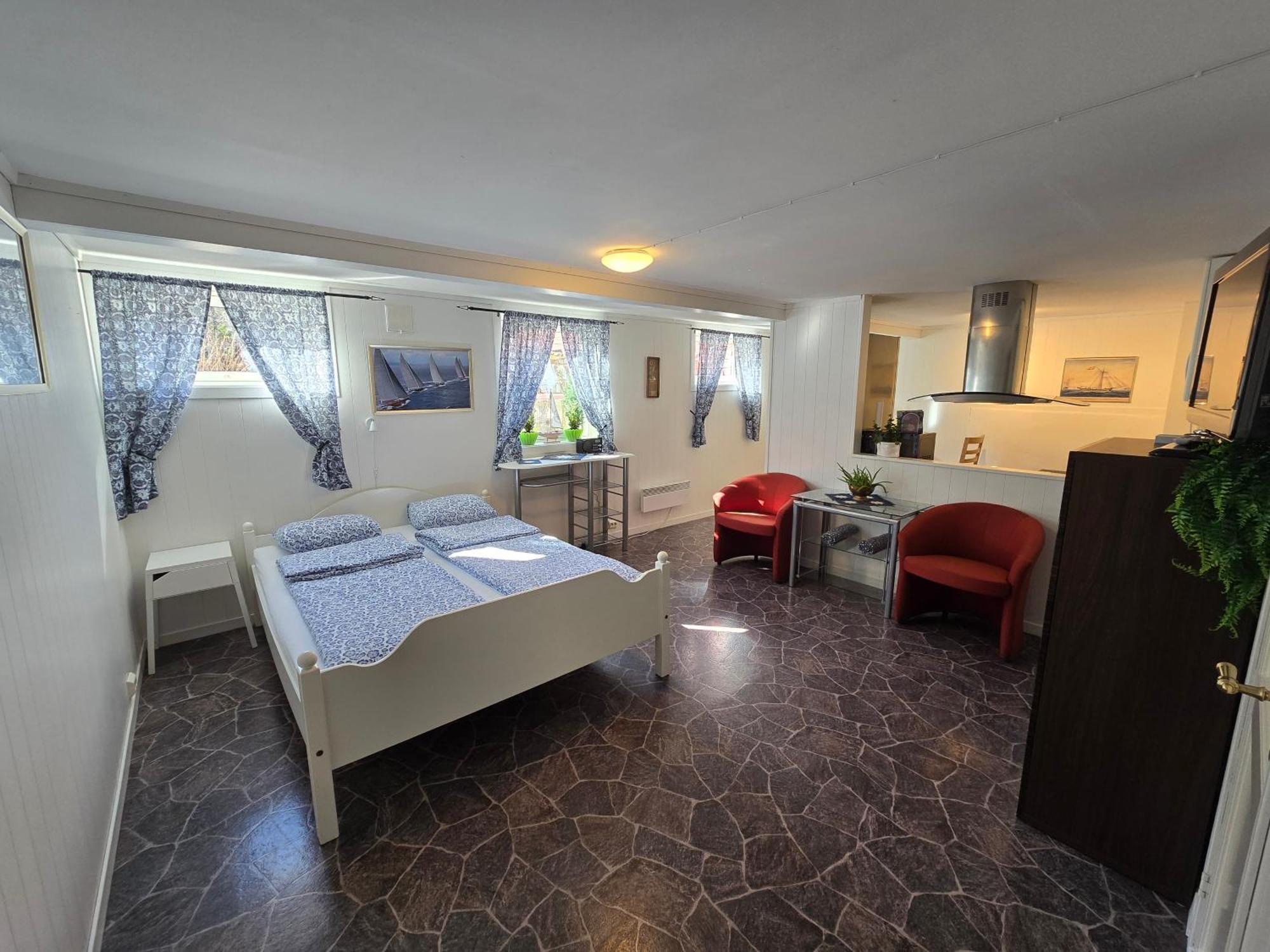 Hybel Til Leie Appartement Tvedestrand Buitenkant foto
